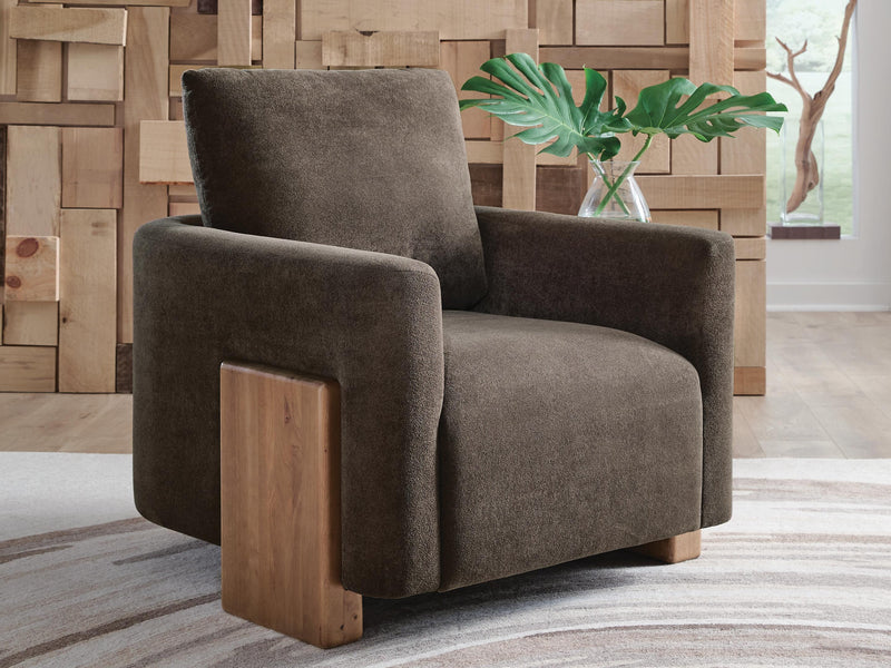 Dairlett Brown Accent Chair - A3000746