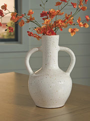 Dallinworth White/Black Vase - A2000831