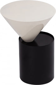 Damon Iron End Table in White - 266-E