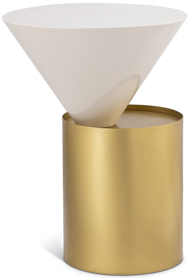 Damon Iron End Table in White - 268-E