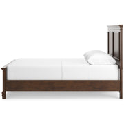 Danabrin Brown Queen Panel Bed - Gate FurnitureQueen Bed