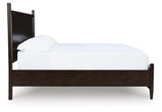 Dantenton Merlot King Panel Bed - B611B6