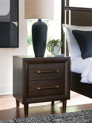 Dantenton Merlot Nightstand - B611-92
