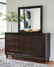 Dantenton Queen Panel Bed, Dresser and Mirror - B611B3