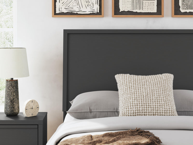 Danziar Full Panel Bed, Dresser and Mirror - B1013B26