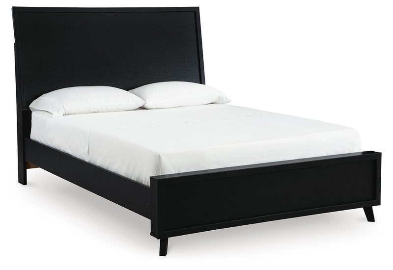 Danziar Queen Panel Platform Bed and 2 Nightstands - B1013B33