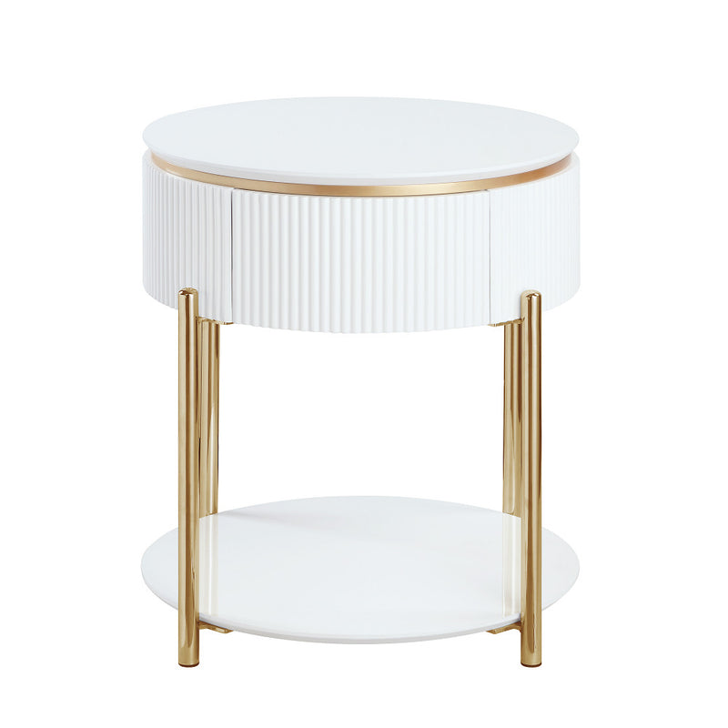 Daveigh End Table - LV02465