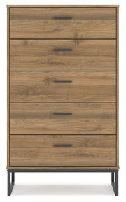Deanlow Full Panel Headboard with Dresser and Chest in Honey - PKG017182