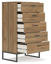 Deanlow Full Panel Headboard with Dresser and Chest in Honey - PKG017182