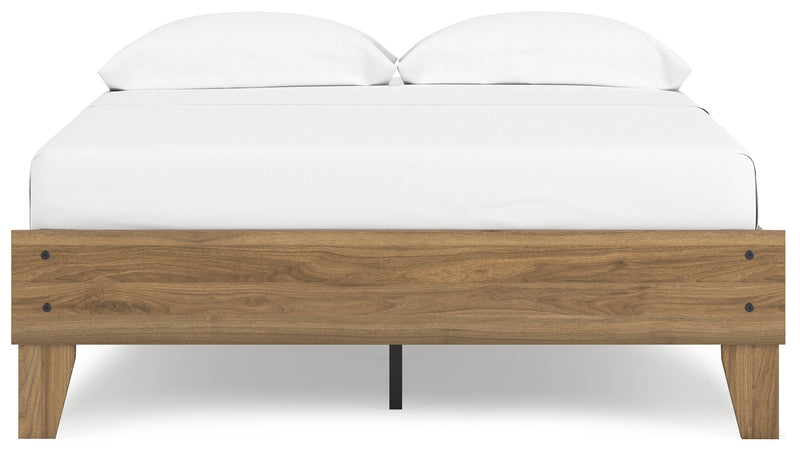Deanlow Full Platform Bed with Dresser in Honey - PKG017191