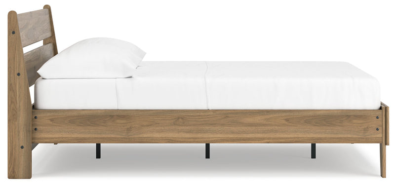 Deanlow Full Platform Panel Bed with 2 Nightstands in Honey - PKG017207
