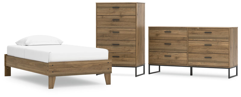Deanlow Twin Platform Bed with Dresser and Chest in Honey - PKG017189