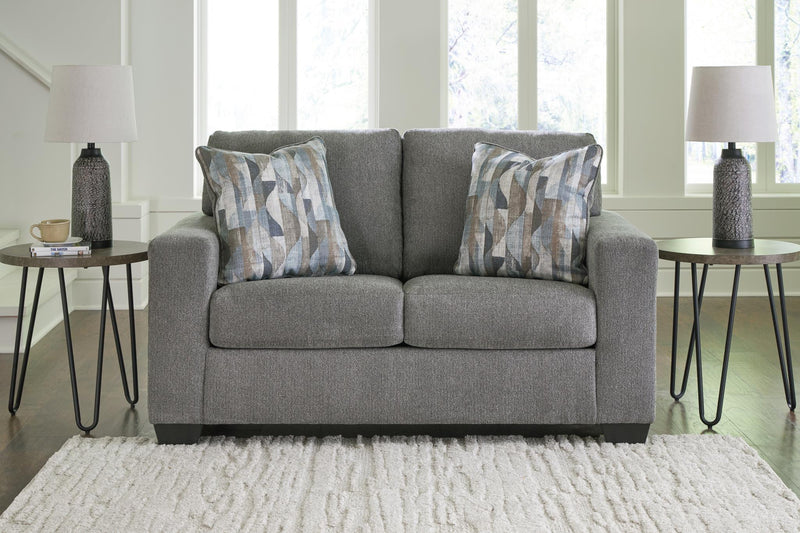 Deltona Loveseat - 5120535