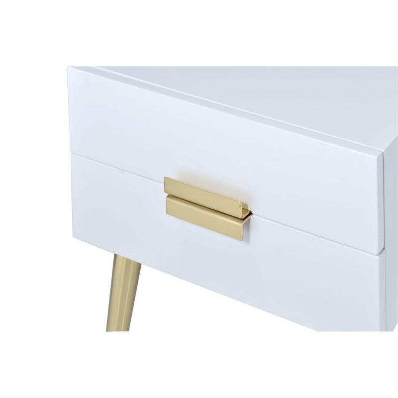 Denvor End Table - 84496