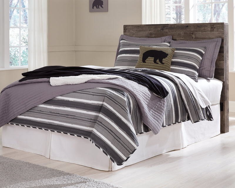 Derekson Full Panel Headboard Bed with Mirrored Dresser and 2 Nightstands in Multi Gray - PKG003392