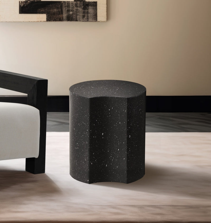 Dimple Terrazzo Pattern Iron End Table in Black - 99084Black-ET20