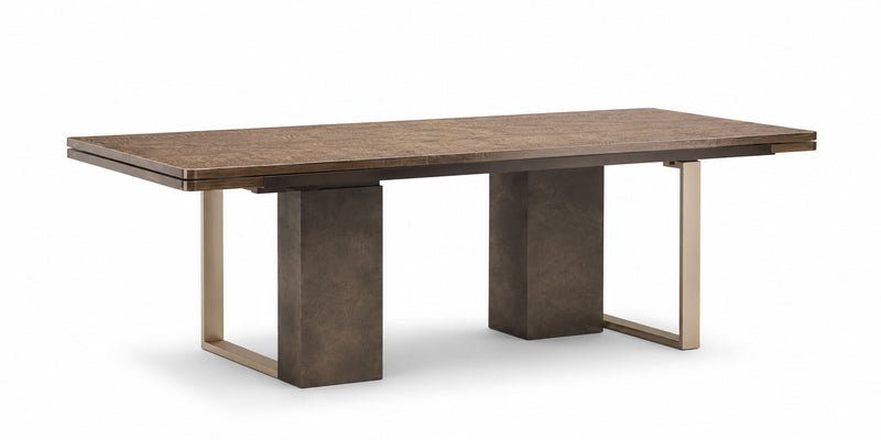 Dining Table W/ 2X 18.5" Extensions - i43270