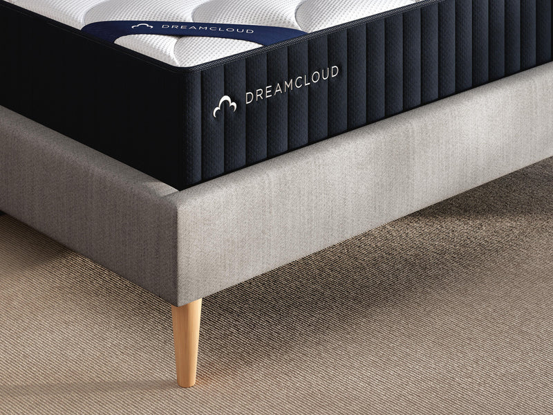 DreamCloud Classic Hybrid White Full Mattress - M13521