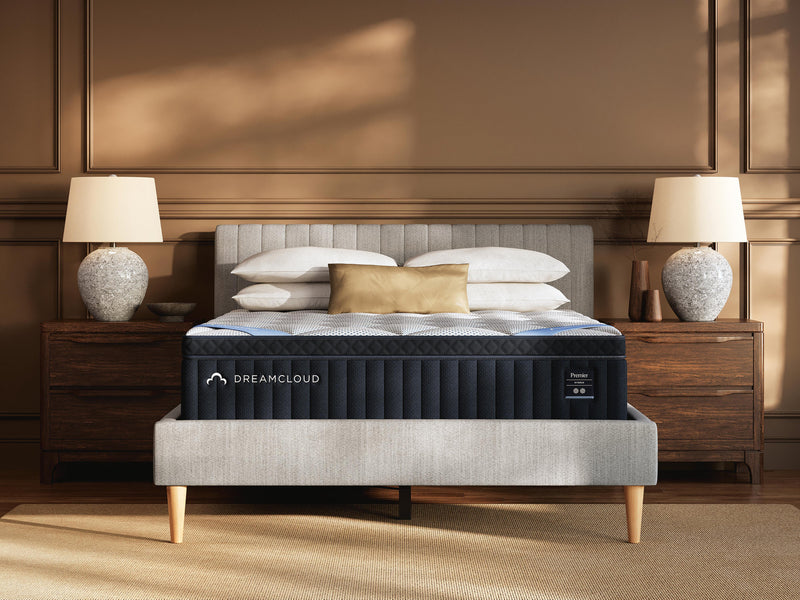 DreamCloud Premier Hybrid White Queen Mattress - M13631