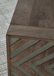 Dreggan Coffee Table with 2 End Tables in Brown - PKG020846