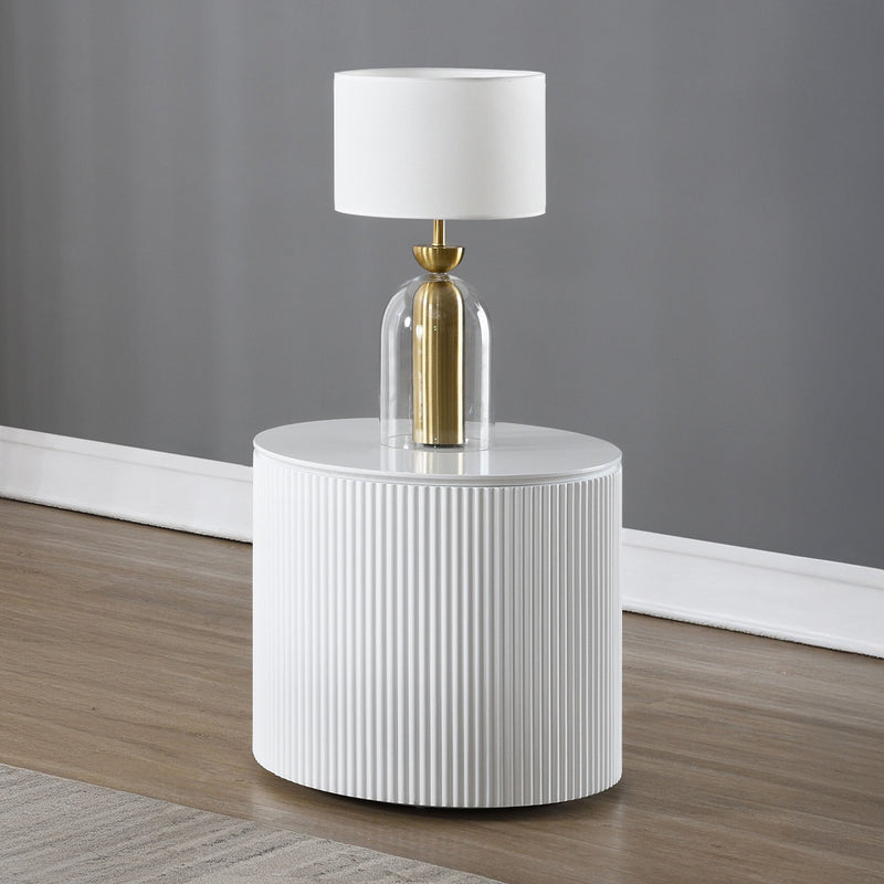 Dyllan End Table - LV03136
