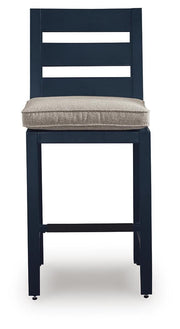 East Beach Outdoor Fire Pit Bar Table and 4 Barstools in Navy Blue/Driftwood - PKG024591