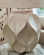 Edselham Distressed Cream Table Lamp - L235974