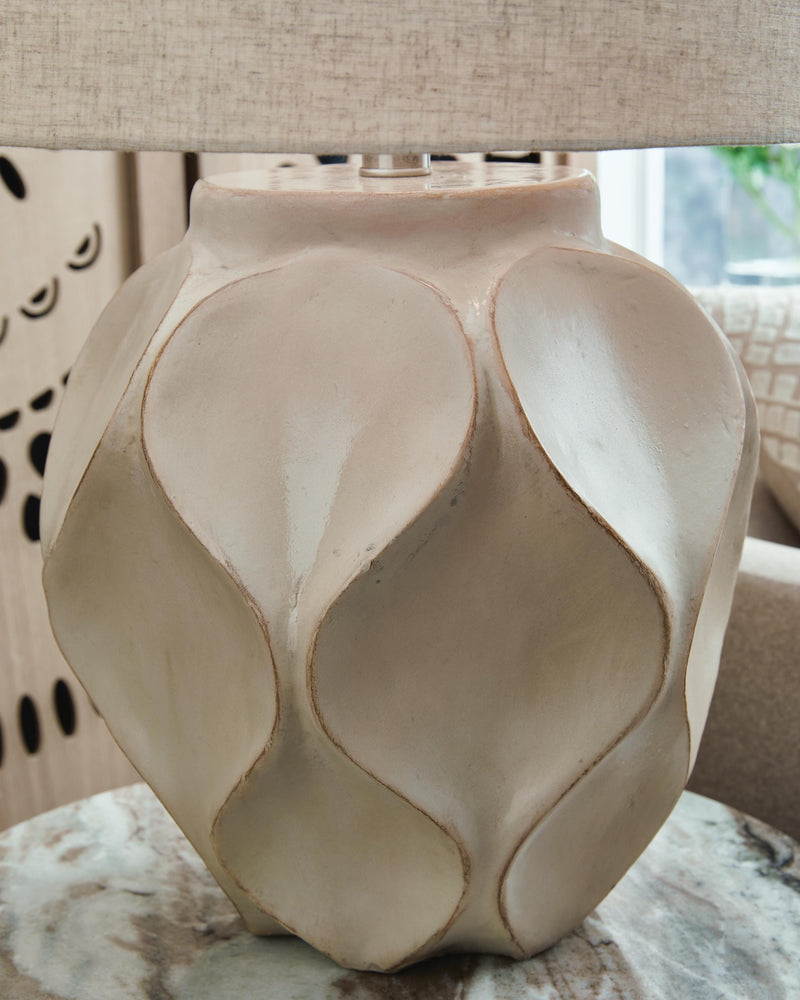 Edselham Distressed Cream Table Lamp - L235974