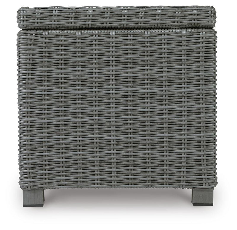 Elite Park Outdoor Coffee Table and End Table - P518P8