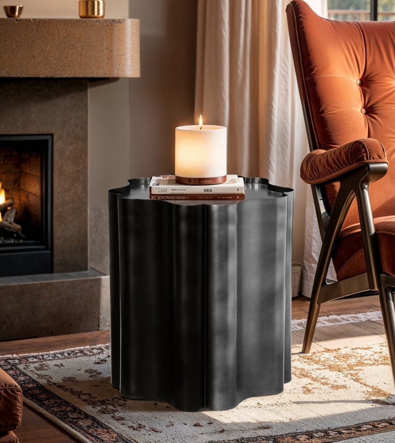 Eloise Iron End Table in Black - 99022Black-ET