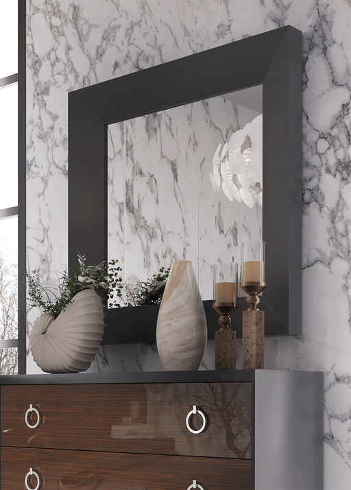 Emporio Black Mirror - i37570
