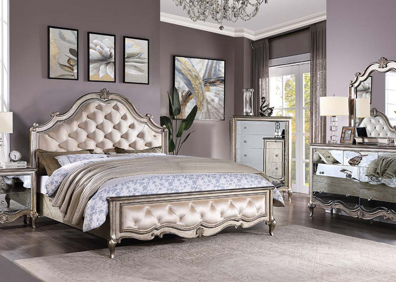 Esteban EK Bed - 22197EK