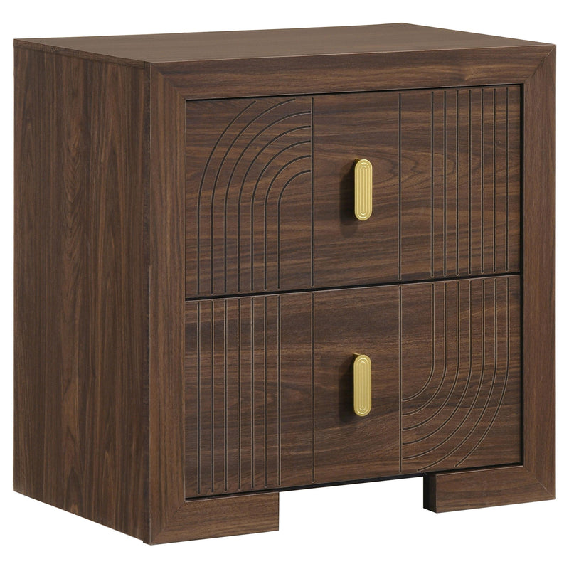Etienne 4-piece Queen Bedroom Set Walnut - 225121Q-S4
