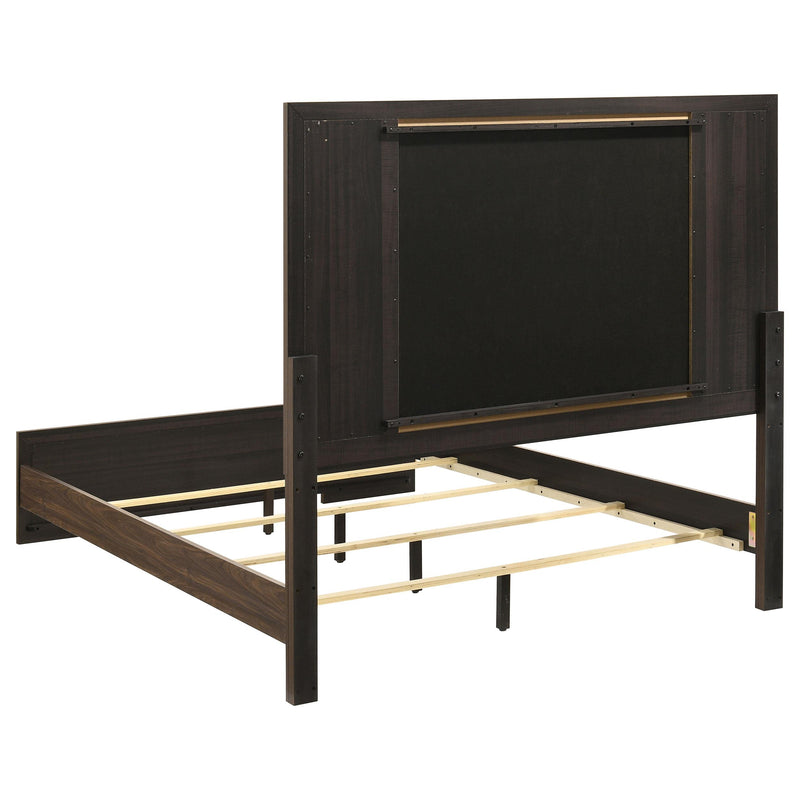 Etienne 5-piece Queen Bedroom Set Walnut - 225121Q-S5