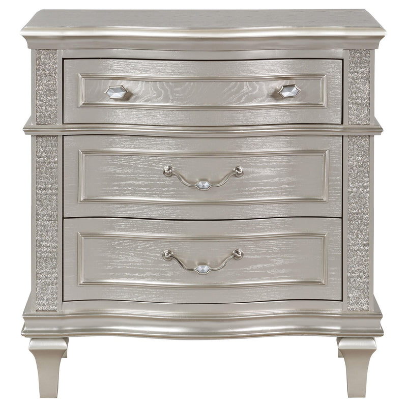 Evangeline 3-drawer Nightstand Silver Oak - 223392