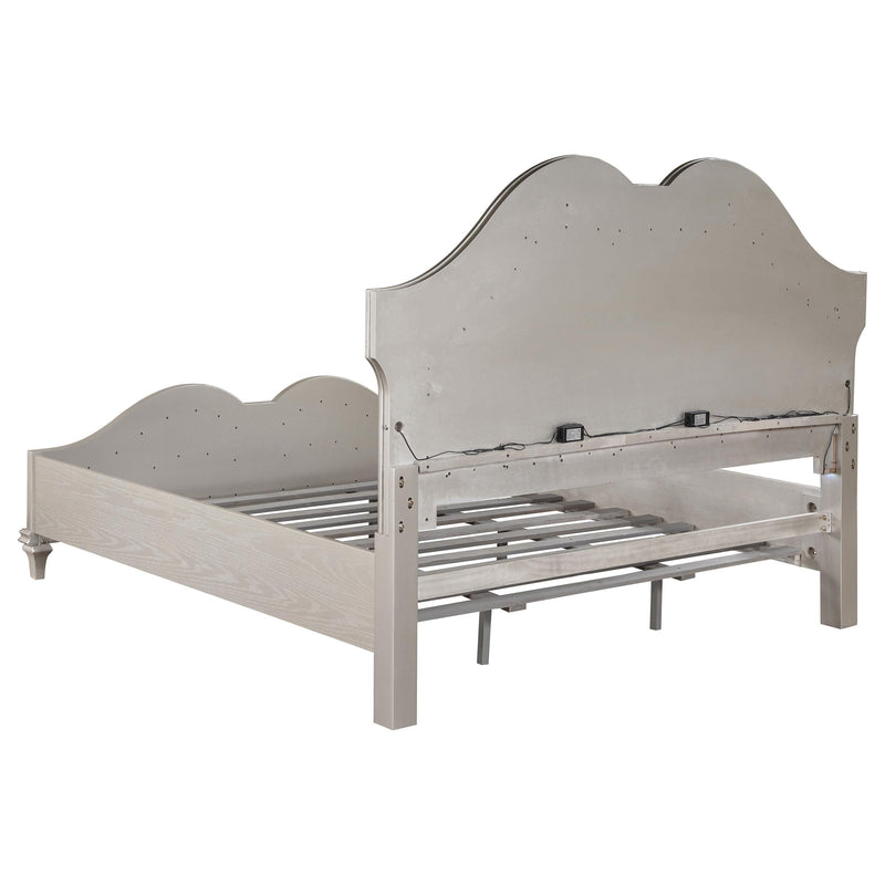 Evangeline 4-piece Eastern King Bedroom Set Silver Oak - 223391KE-S4