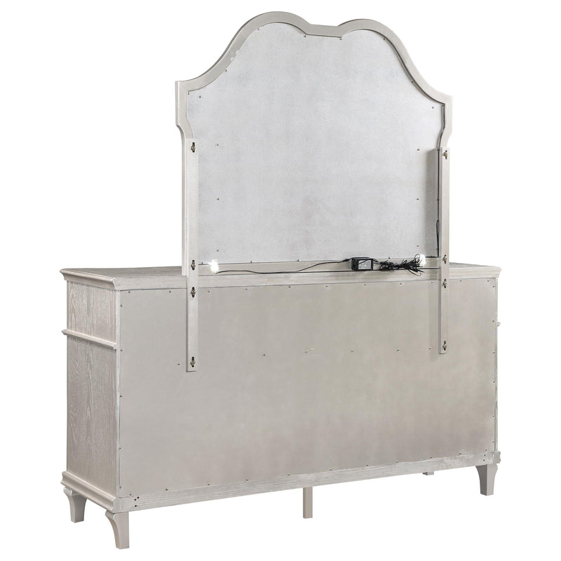 Evangeline 9-drawer Dresser with Mirror Silver Oak - 223393M