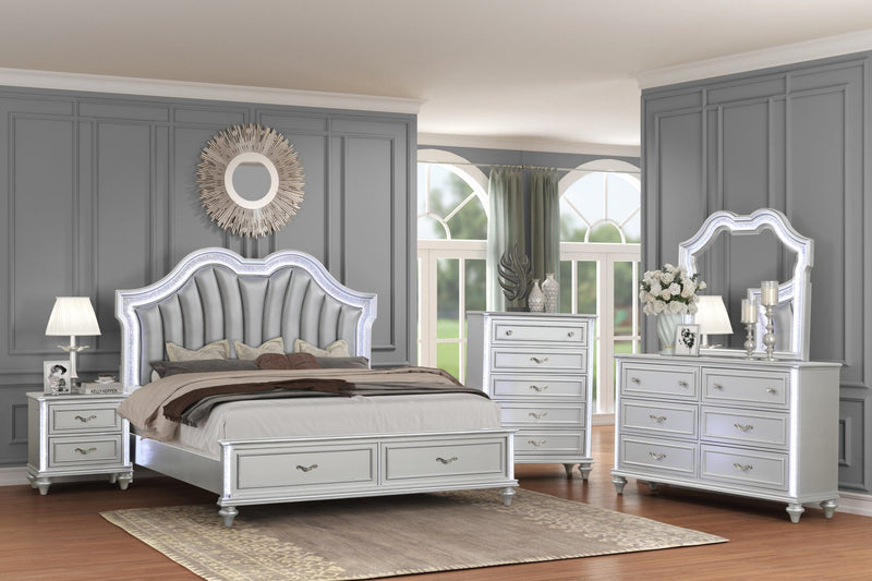 Evangeline Silver King 4 Piece - VNGLN-SLVR-K-4PC