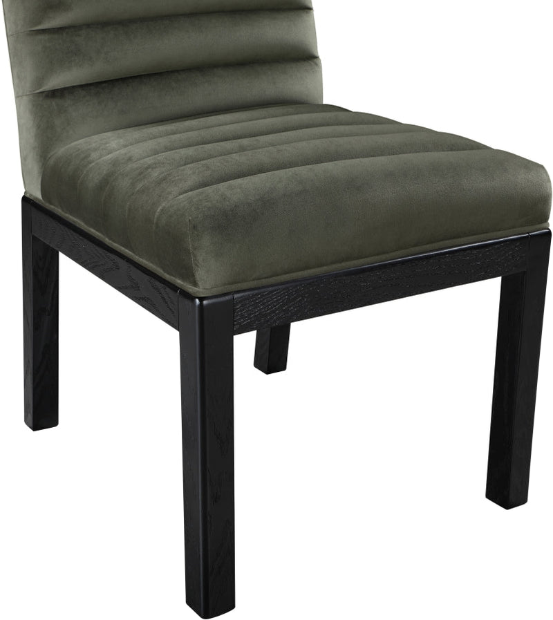 Evelyn Velvet Upholstered Dining Chair in Green - 902Green-C