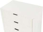 Fairfax Solid Wood And Oak Veneer Chest in Cream - 311Cream-CH