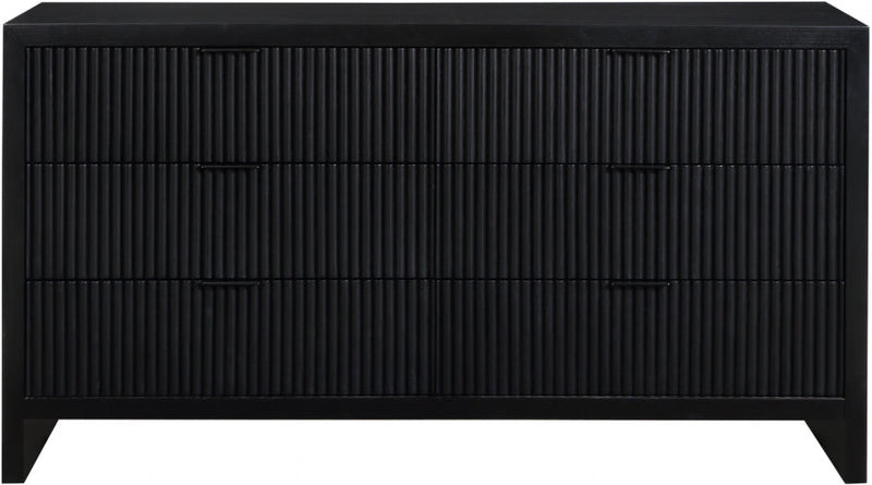 Fairfax Solid Wood And Oak Veneer Dresser in Black - 311Black-D