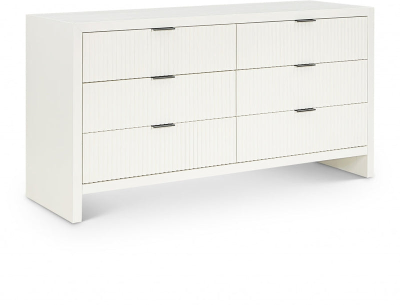 Fairfax Solid Wood And Oak Veneer Dresser in Cream - 311Cream-D