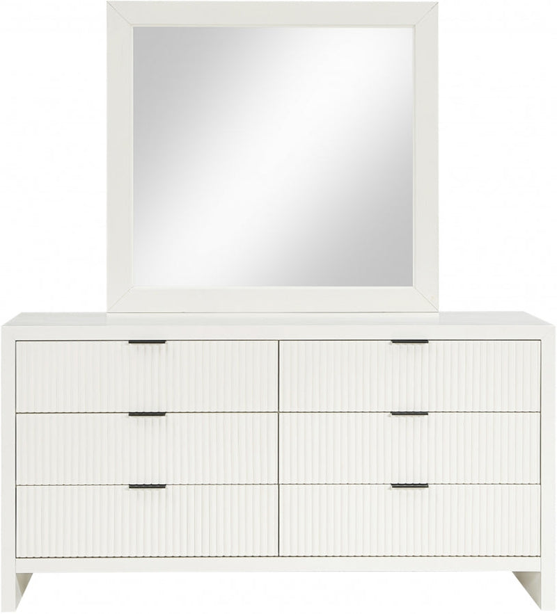 Fairfax Solid Wood And Oak Veneer Dresser in Cream - 311Cream-D
