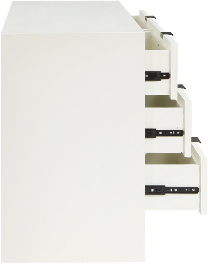 Fairfax Solid Wood And Oak Veneer Dresser in Cream - 311Cream-D
