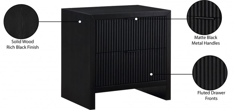 Fairfax Solid Wood And Oak Veneer Nightstand in Black - 311Black-NS