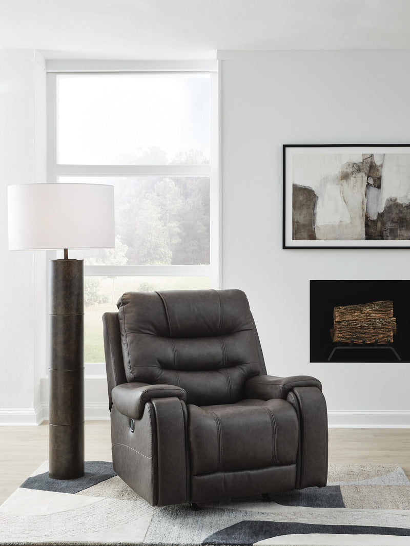 Femley Smoke Recliner - PC5330625