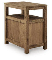 Fendenmore Brown Chairside End Table - T190-117