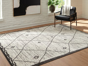 Fenriston Cream/Black Large Rug - R408301