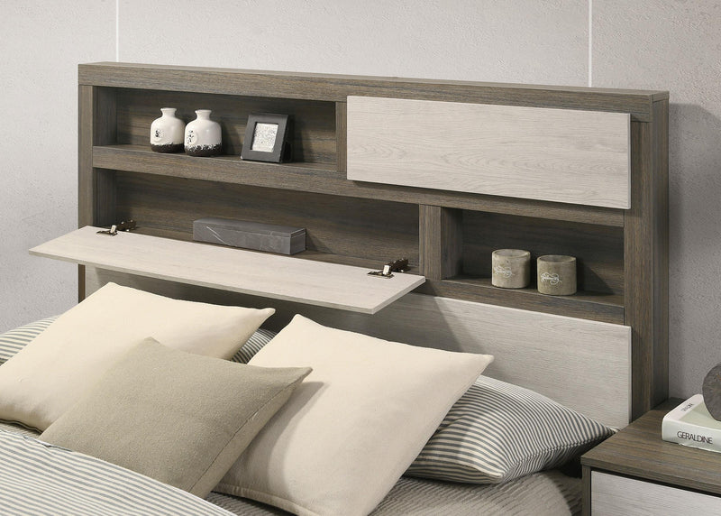 Fenwick 4-piece California King Bedroom Set Grey Oak - 224981KW-S4