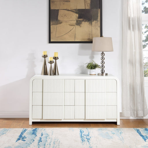 Fluted Solid Wood And Oak Veneer Dresser in Cream - 314Cream-D